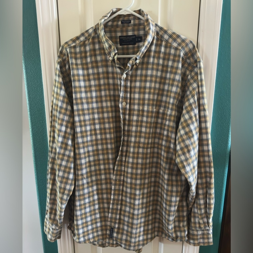 American Eagle Outfitters Yellow and Blue Plaid Shirt